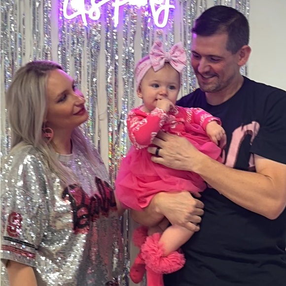 Meet your Posher, Tiffany - Picture 5 of 5